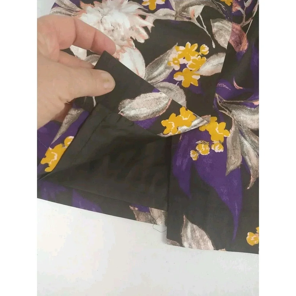 Ann‎ Taylor Skirt Ladies 0/Petite Purple Floral Lined Short Stretch Pencil Work